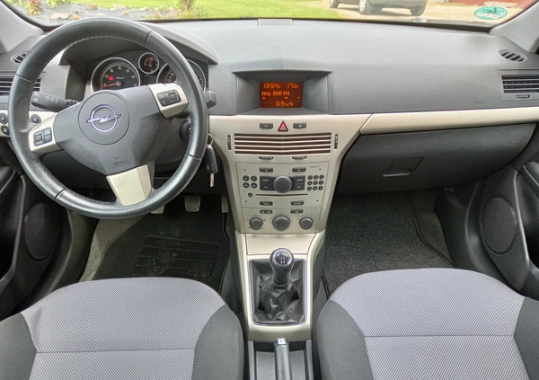 Opel Astra cena 14500 przebieg: 254000, rok produkcji 2008 z Głogówek małe 277